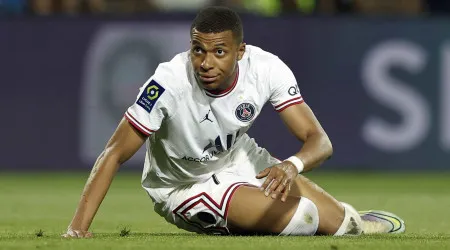 "Mbappé vai ficar no PSG. Está preparado para ficar no banco"