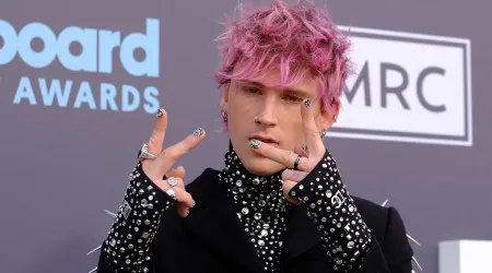 Após entrevista inusitada, Machine Gun Kelly assume 'problema'