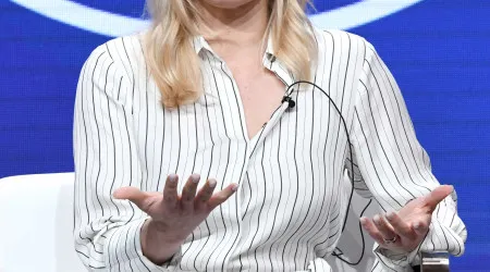 Irmã e sobrinho de Megan Hilty continuam desaparecidos após acidente