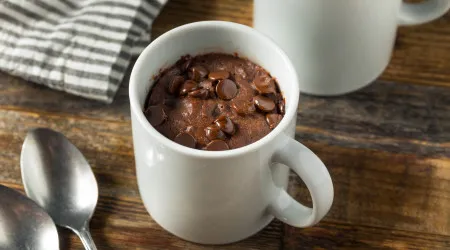 Nunca pensou que fosse possível fazer bolo de chocolate na 'air fryer'