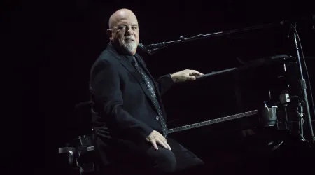 O que é a doença que levou Billy Joel a cancelar todos os concertos?