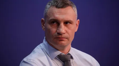 Autarca de Kyiv acusa Rússia "destruir a vida normal" dos ucranianos