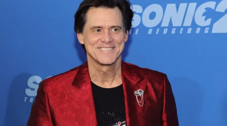 As imagens da casa de Jim Carrey. Mansão está à venda 
