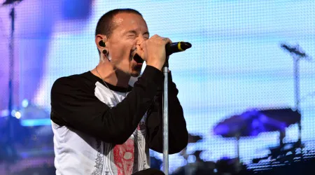 Linkin Park vão lançar música inédita com voz de Chester Bennington