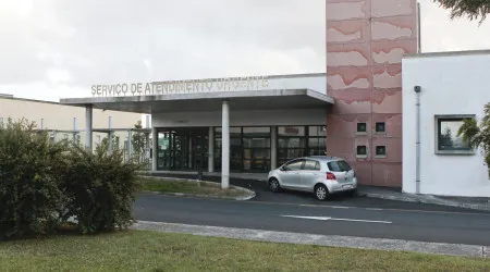 Ala nascente do Hospital de Ponta Delgada reaberta após incêndio