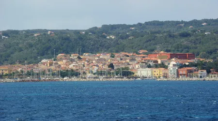 Controlados incêndios que fizeram 4 feridos na ilha italiana da Sardenha