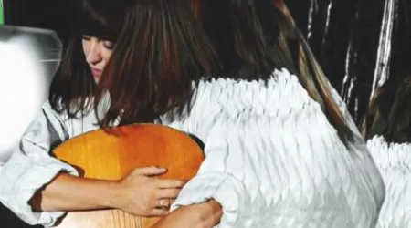 Feist regressa a Portugal para apresentar novo álbum em setembro