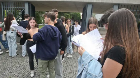 Perto de 23 mil provas da 2.ª fase dos exames nacionais realizadas hoje