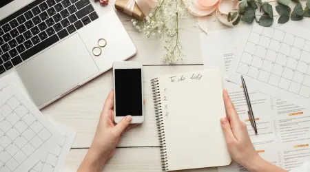 Vai casar? Saiba quantos dias pode faltar ao trabalho