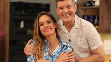 Diana Chaves e João Baião recebem fã na celebração dos 100 anos