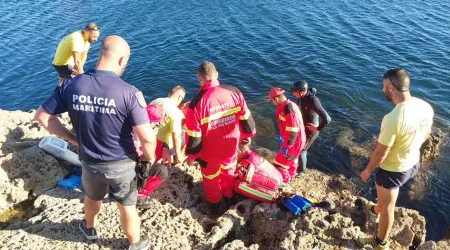 Praticante de coasteering resgatada após queda em Vila do Bispo