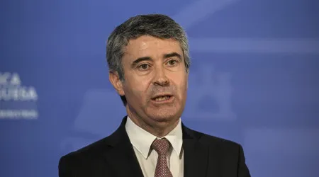 PS? Carneiro é "candidato por opção, mas também por sentido de dever"