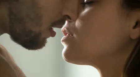 Mitos e curiosidades sobre o beijo (do 'chocho' à beijoca na testa)
