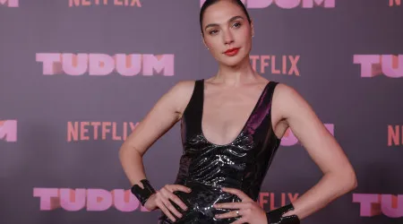 As fotografias do aniversário da filha de Gal Gadot (coberta de bolo)