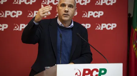 PCP insta Governo a condenar ataque dos EUA para afastar "conivência"