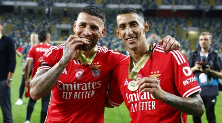 Nicolás Otamendi recusa regressar à Argentina e Benfica ganha esperança