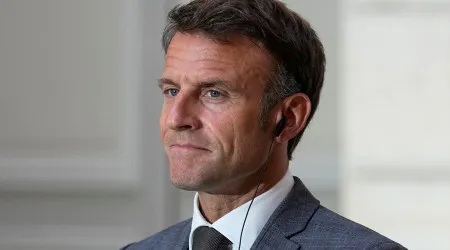 Macron quer UE coesa e a trabalhar para ser uma "potência de defesa"