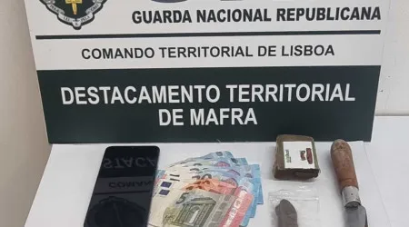 Jovem detido na Ericeira por tráfico de droga. Ficou em preventiva