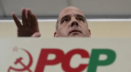 PCP pede ao Governo medidas urgentes para apoiar viticultores do Douro