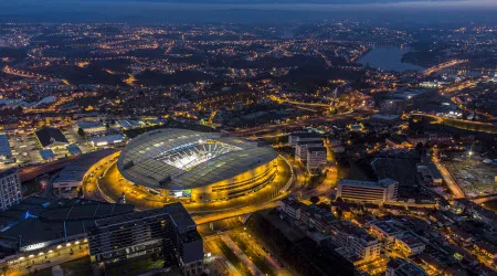 FC Porto-Estrela: Dragão não quer deixar fugir Sporting (e Benfica)