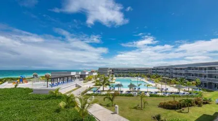 638 quartos e quatro piscinas: Grupo português Vila Galé abre novo hotel