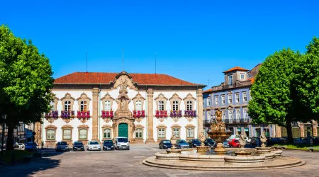 Câmara de Braga encerra "história triste" da "PPP dos relvados sintéticos"