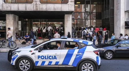 "Bastante alterado". PSP deteve suspeito de crime junto à AIMA no Porto