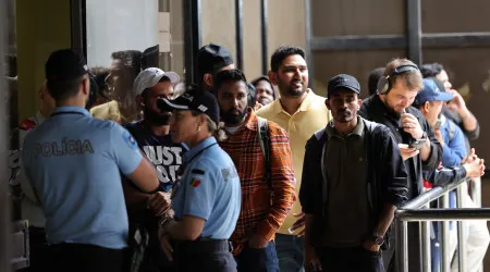Imigração? Chega quer "suspender" reagrupamento. Governo nega "milhares"