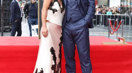 Chris Hemsworth e Elsa Pataky celebram 1.ª vitória do filho no surf