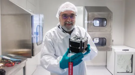 Nanossatélite de universidade portuguesa cumpre um ano de atividade