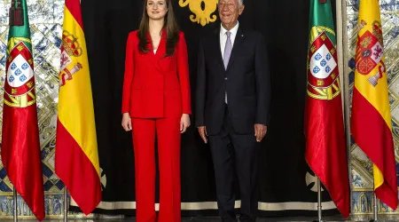 Marcelo condecorou princesa Leonor de Espanha com a Ordem de Cristo