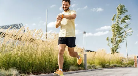 Não prescinde da corrida, mesmo em dias de calor? Atente nestas dicas