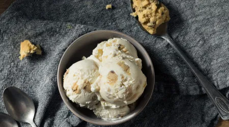 É fã de cookie dough? O novo gelado do Pingo Doce é perfeito para si