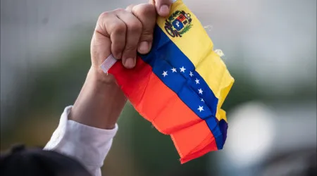 Venezuelanos vão às urnas domingo para eleições legislativas e regionais