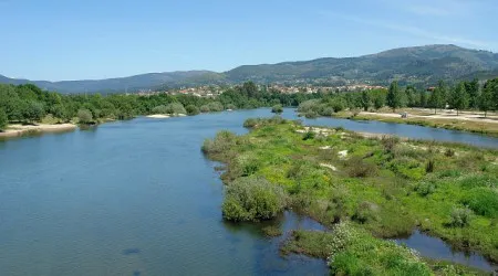 Homem encontrado morto no rio Lima em Viana do Castelo. PJ a investigar