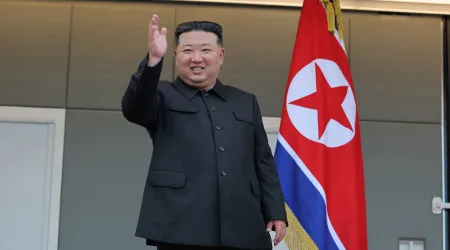 Ministro russo recebido por presidente norte-coreano Kim Jong-un 