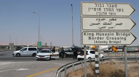 UE apela a Israel que respeite direito internacional na Cisjordânia
