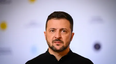 Zelensky favorável a reforma da estrutura militar para "reduzir burocracia"