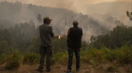 Incêndios? Resistência da população dificulta evacuação das aldeias