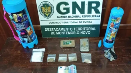 Adolescente de 17 anos com centenas de doses de droga apanhado pela GNR