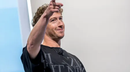 Zuckerberg é a 2.ª pessoa mais rica do mundo. Sabe quem tem pela frente?