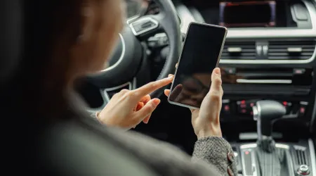 Campanha rodoviária 'Ao volante, o telemóvel pode esperar' arranca amanhã