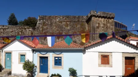 Cerveira apresenta queixa-crime contra concessionário de castelo