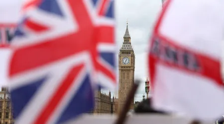 Governo britânico retalia e expulsa diplomata russo 