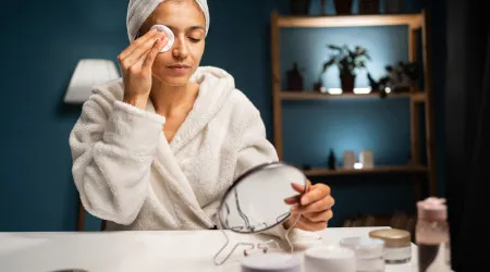 Consegue fazer um desmaquilhante natural em casa. Experimente