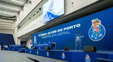 Sócios do FC Porto aprovam contas e fundação do clube por larga maioria