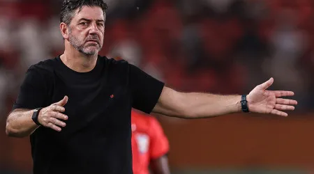 Panathinaikos 'tomba' ao cair do pano e Rui Vitória deixa escapar o líder