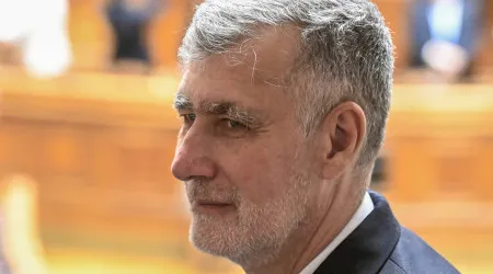 "Não estamos livres de sermos cobiçados" por causa do "mar dos Açores"