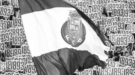 Já lá vão 51 anos. FC Porto recorda morte de Pavão durante jogo