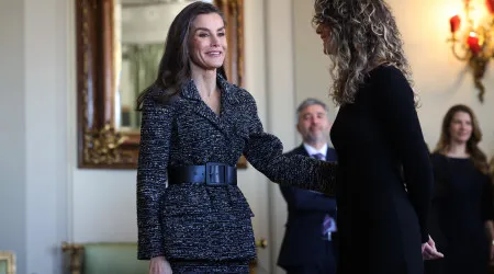 Este visual da rainha Letizia é uma ode à moda italiana